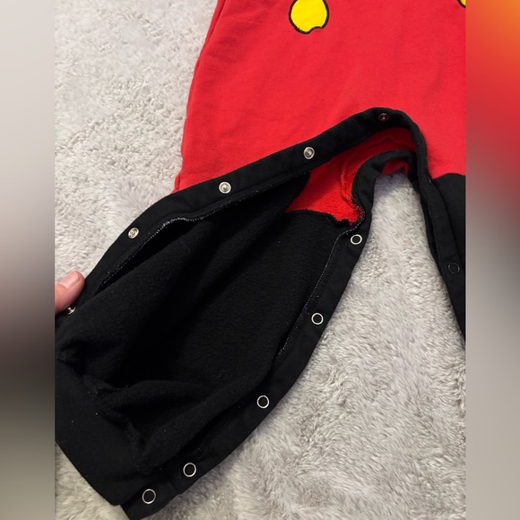 Disney Mickey Mouse Costume - Picture 2 of 4